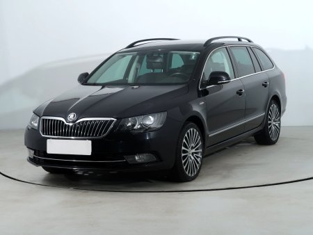 Škoda Superb, 2014 - pohled č. 3