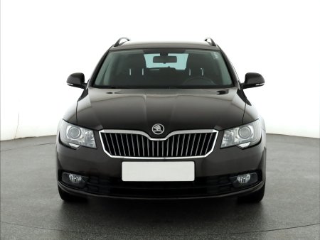 Škoda Superb, 2014 - pohled č. 2