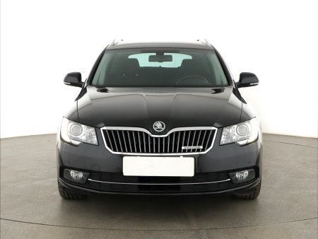 Škoda Superb, 2014 - pohled č. 2