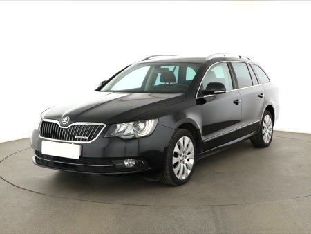 Škoda Superb, 2014 - pohled č. 3