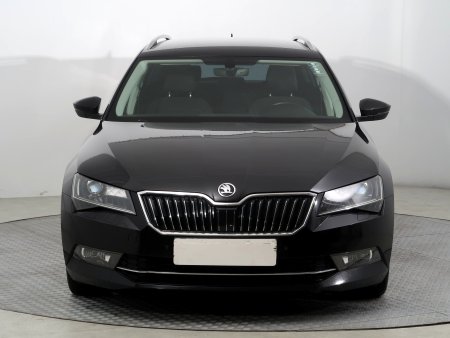 Škoda Superb, 2017 - pohled č. 2