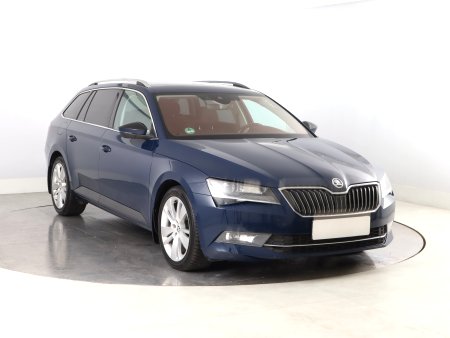Škoda Superb, 2015