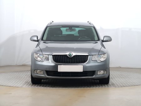 Škoda Superb, 2011 - pohled č. 2