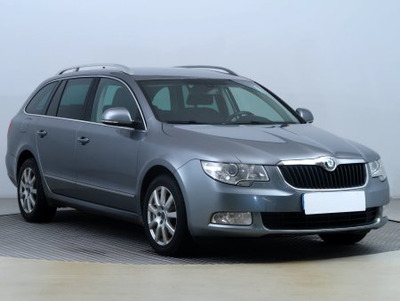 Škoda Superb, 2012