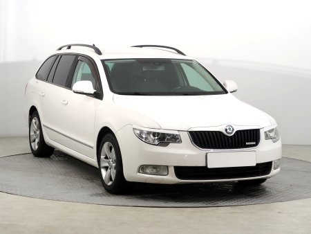 Škoda Superb, 2012