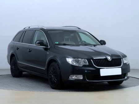 Škoda Superb, 2011