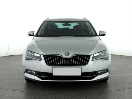 Škoda Superb, 2017 - pohled č. 2