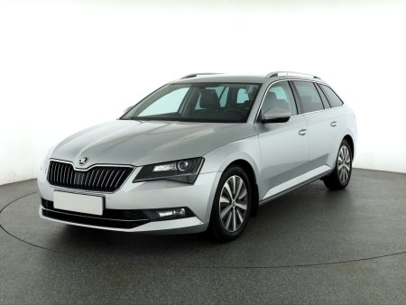 Škoda Superb, 2017 - pohled č. 3