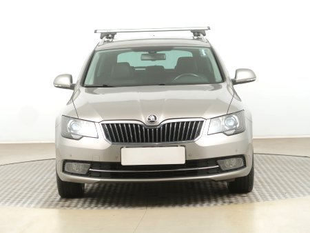 Škoda Superb, 2014 - pohled č. 2