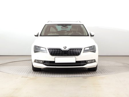 Škoda Superb, 2016 - pohled č. 2