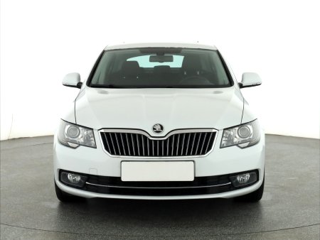 Škoda Superb, 2015 - pohled č. 2