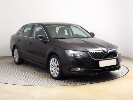 Škoda Superb, 2014