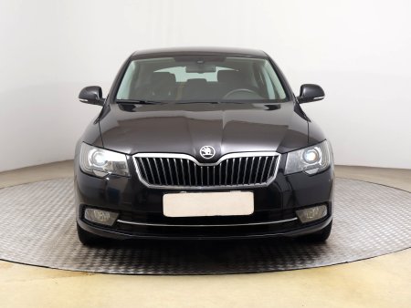 Škoda Superb, 2014 - pohled č. 2