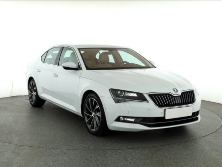 Škoda Superb, 2016