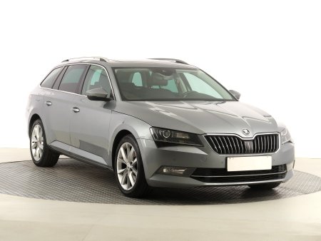 Škoda Superb, 2015