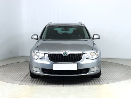 Škoda Superb, 2012 - pohled č. 2