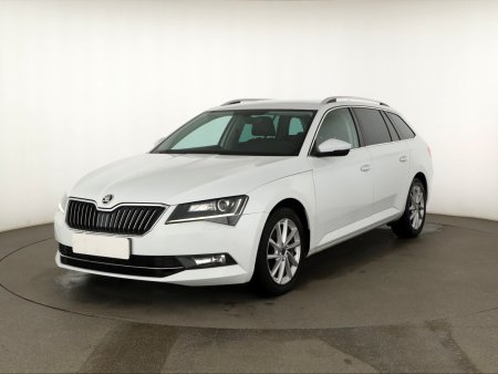 Škoda Superb, 2017 - pohled č. 3