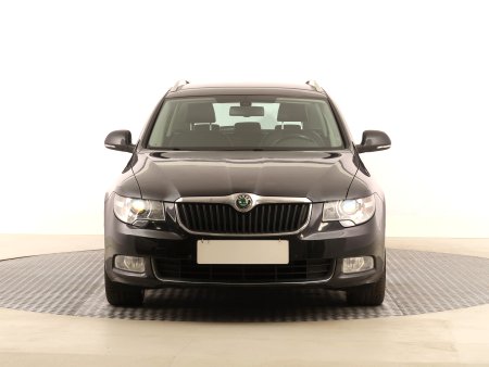 Škoda Superb, 2011 - pohled č. 2