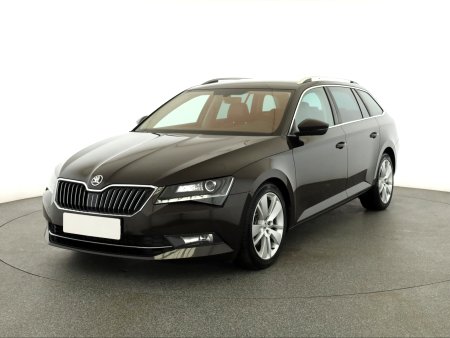 Škoda Superb, 2017 - pohled č. 3