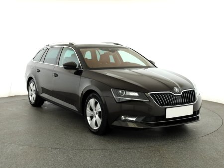 Škoda Superb, 2015