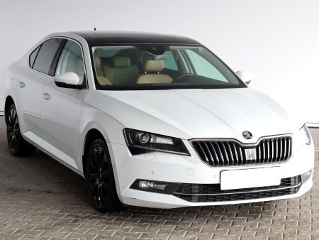 Škoda Superb, 2015