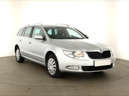 Škoda Superb, 2012