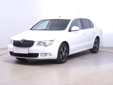 Škoda Superb, 2010 - pohled č. 3
