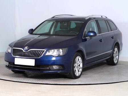 Škoda Superb, 2013 - pohled č. 3