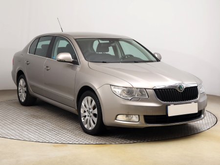 Škoda Superb, 2009