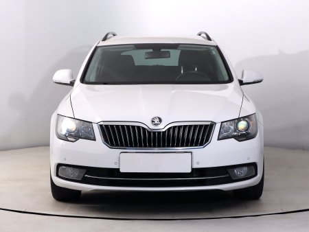 Škoda Superb, 2014 - pohled č. 2