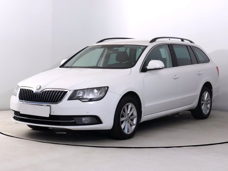 Škoda Superb, 2014 - pohled č. 3