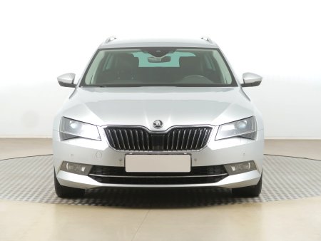 Škoda Superb, 2019 - pohled č. 2