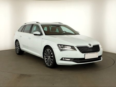 Škoda Superb, 2015