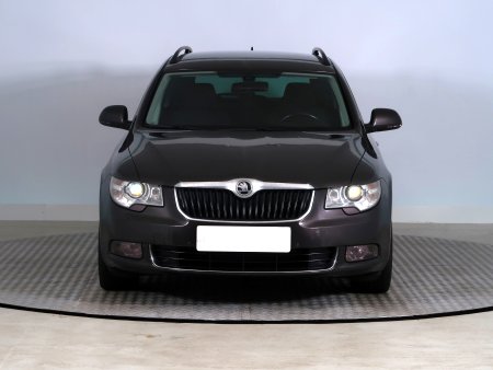 Škoda Superb, 2011 - pohled č. 2