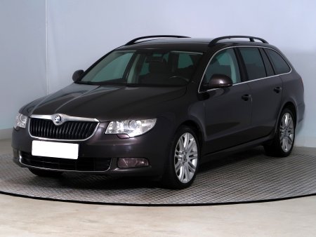 Škoda Superb, 2011 - pohled č. 3