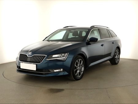 Škoda Superb, 2018 - pohled č. 3