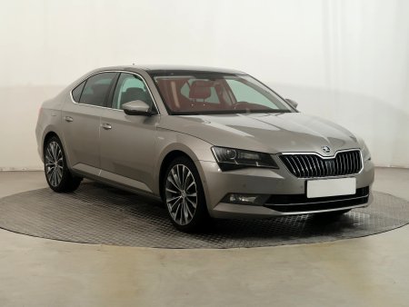 Škoda Superb, 2016