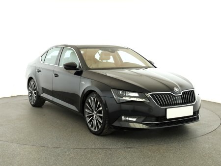Škoda Superb, 2015