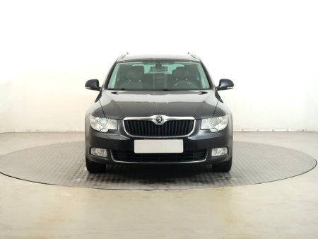Škoda Superb, 2012 - pohled č. 2