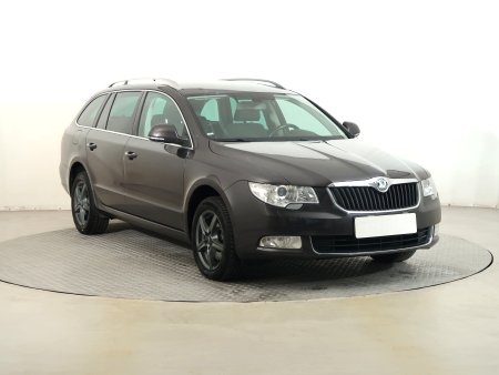 Škoda Superb, 2010