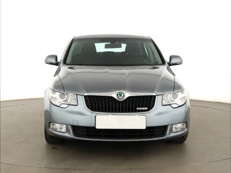 Škoda Superb, 2012 - pohled č. 2