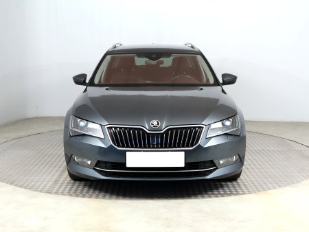 Škoda Superb, 2017 - pohled č. 2
