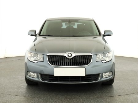 Škoda Superb, 2010 - pohled č. 2