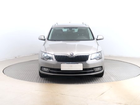 Škoda Superb, 2015 - pohled č. 2