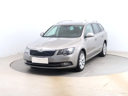 Škoda Superb, 2015 - pohled č. 3