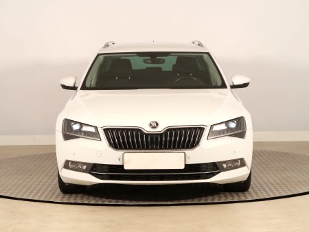 Škoda Superb, 2018 - pohled č. 2