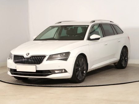 Škoda Superb, 2018 - pohled č. 3