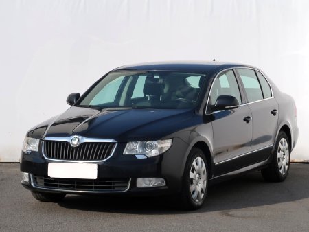 Škoda Superb, 2010 - pohled č. 3