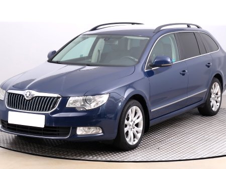Škoda Superb, 2012 - pohled č. 3