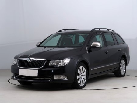 Škoda Superb, 2011 - pohled č. 3